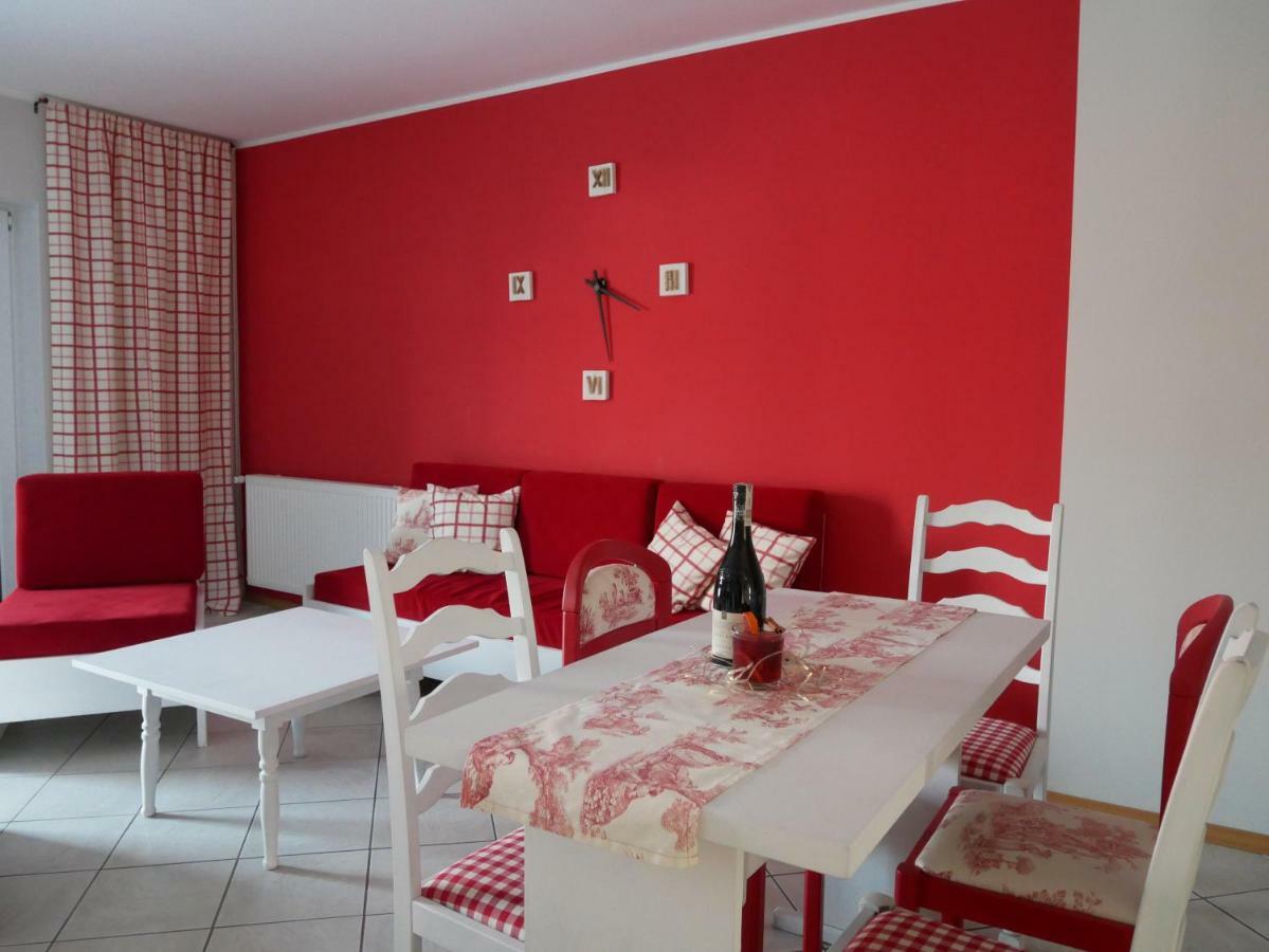 Niewinne Domki - Burgundia Żywiec Buitenkant foto